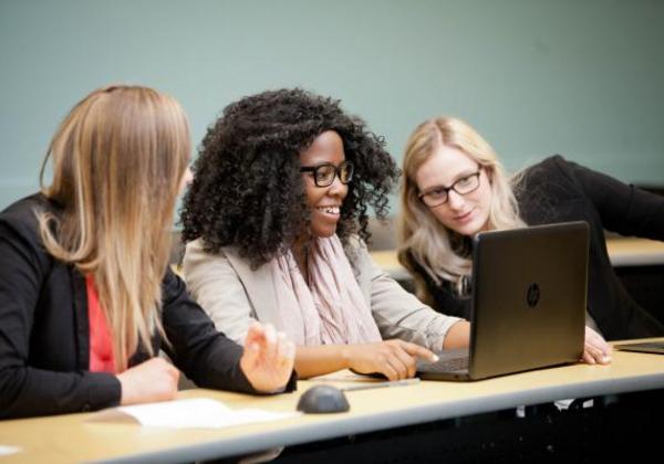 Photo of VIU students working together